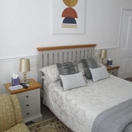 Lovely Spacious 3 Bedded First Floor Apartment Ryde  Exterior photo